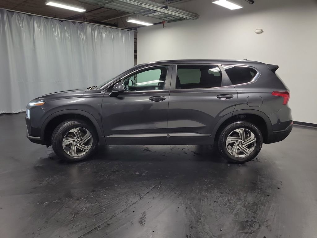 Used 2021 Hyundai Santa Fe SE image 5