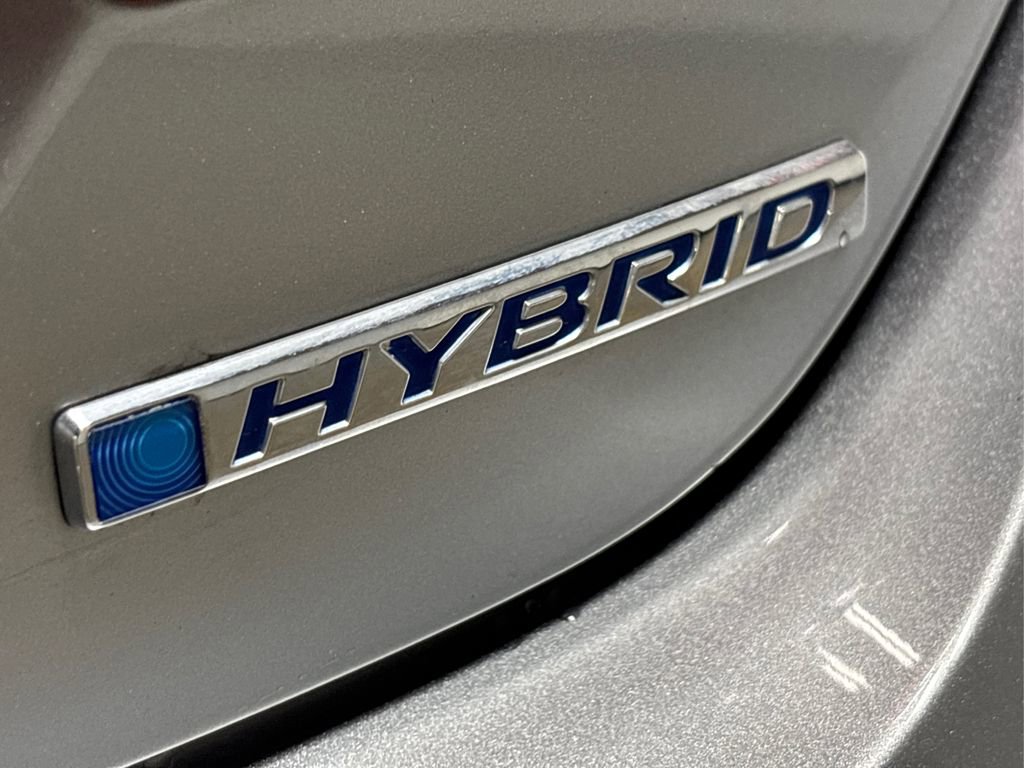 Used 2018 Honda Accord Hybrid image 14