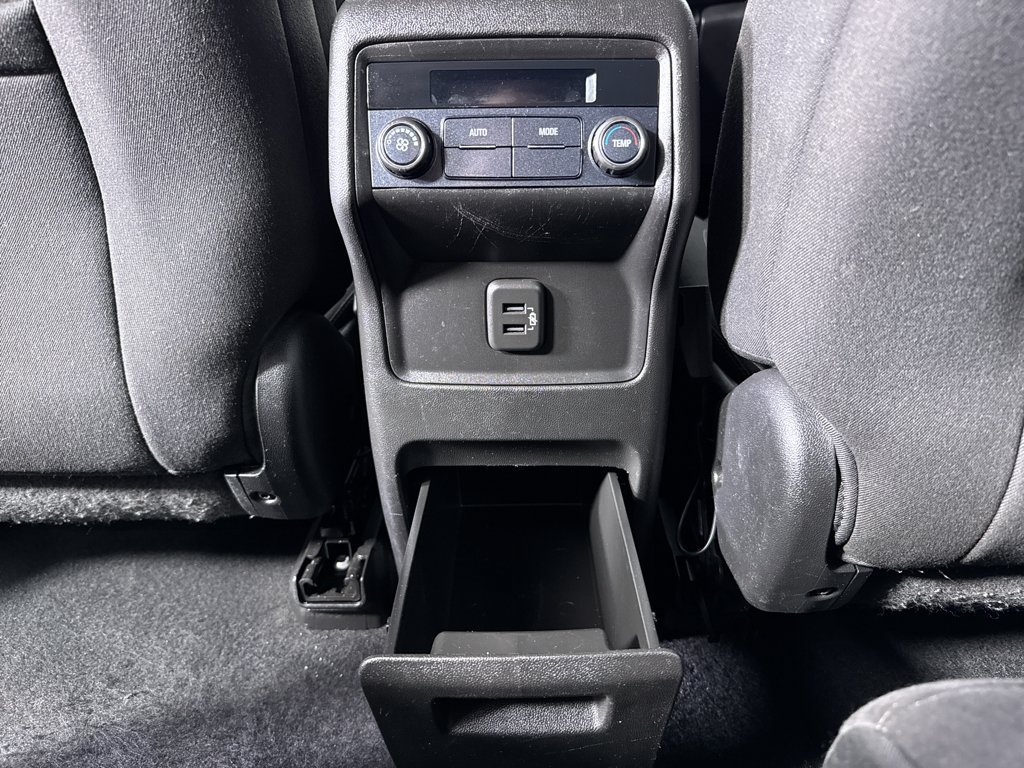 Used 2019 GMC Acadia SLE FWD image 22