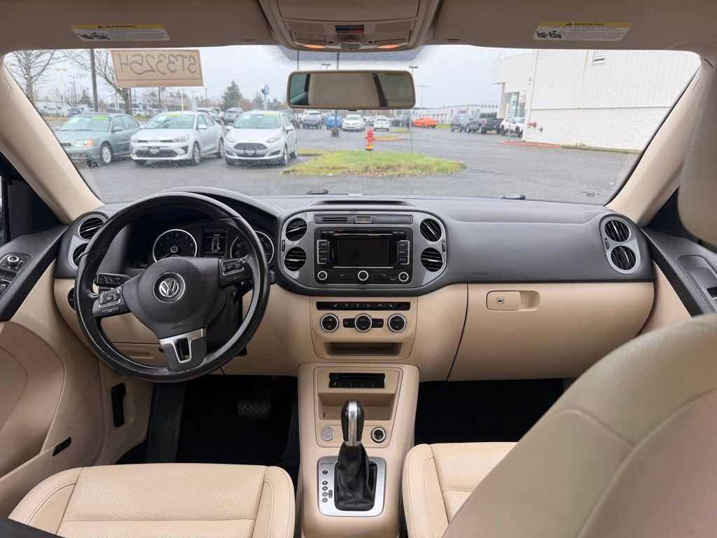 Used 2014 Volkswagen Tiguan SEL AWD/4WD image 25