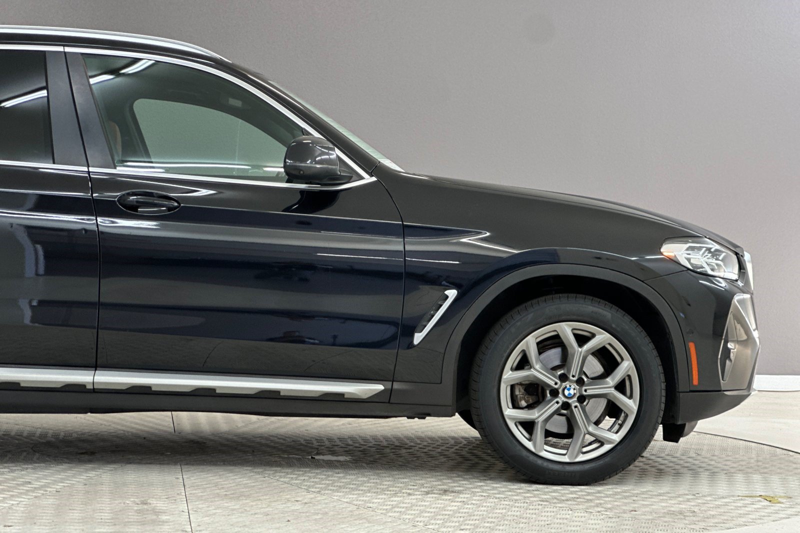 Used 2024 BMW X3 sDrive30i w/ Convenience Package RWD image 35