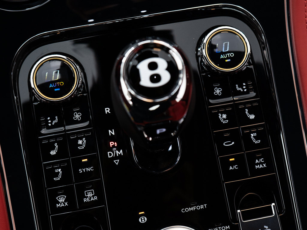 New 2026 Bentley Continental GT Azure AWD/4WD image 39