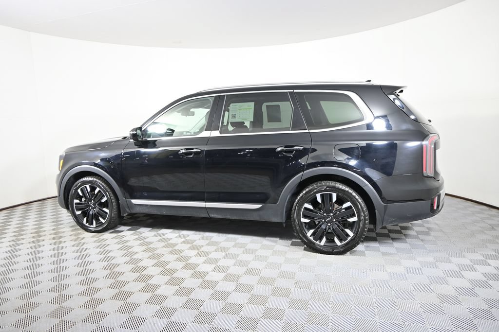 Used 2023 Kia Telluride SX AWD/4WD image 3