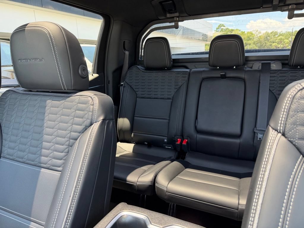 Used 2026 GMC Sierra EV Denali AWD/4WD image 24