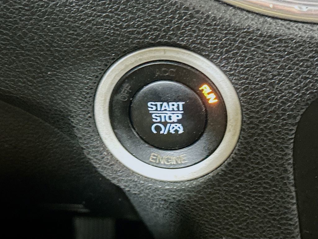 Used 2013 Dodge Charger SE w/ Leather Interior Group image 26