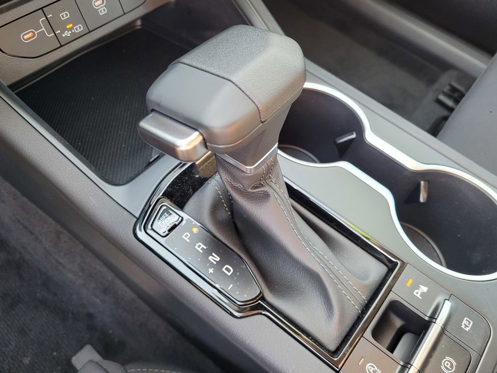 Used 2026 Kia K5 LXS image 16