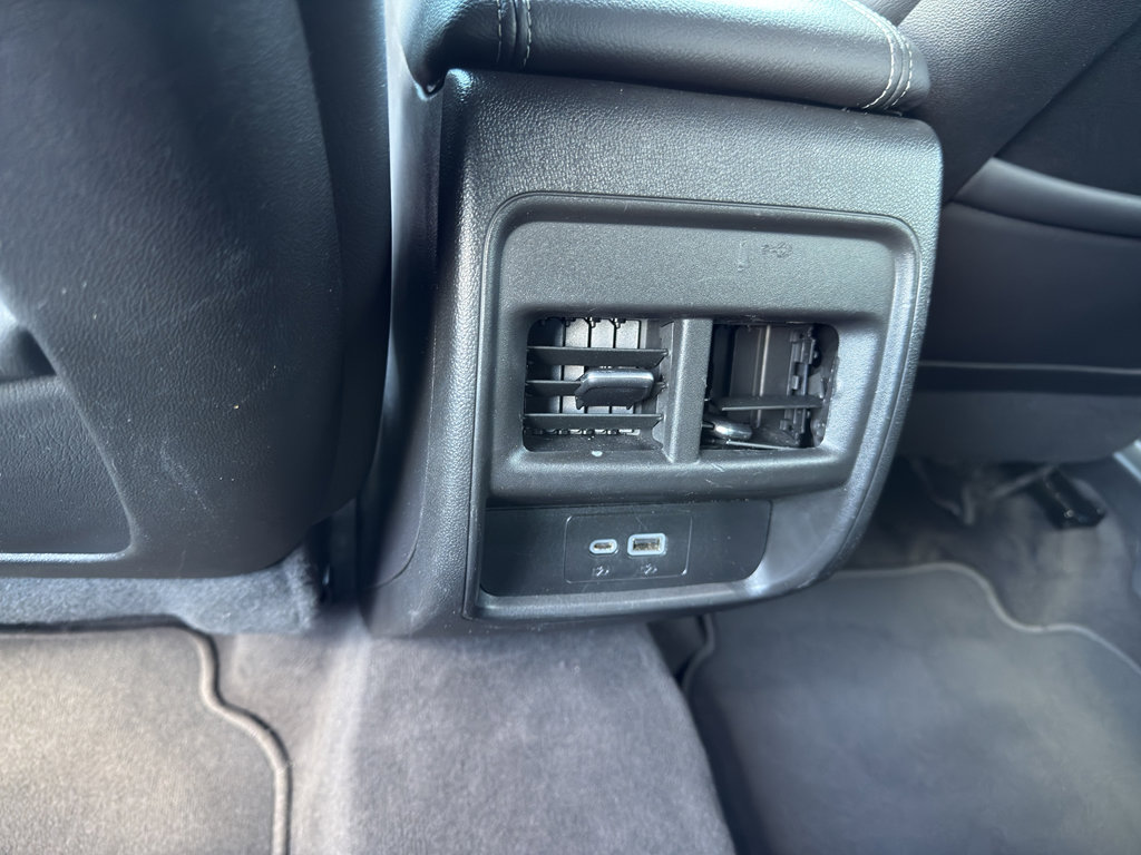 Used 2024 Cadillac XT4 Premium Luxury image 24