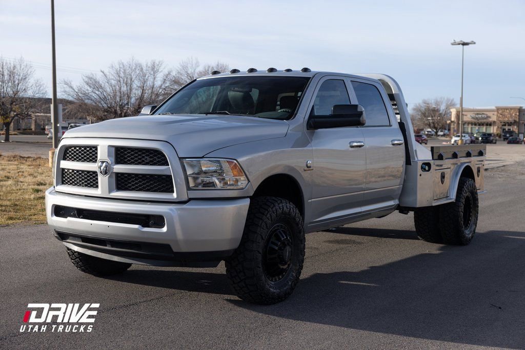 Used 2017 RAM 3500 Tradesman w/ Chrome Appearance Group image 5