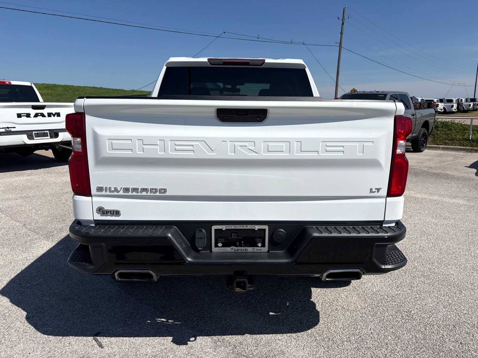 Used 2021 Chevrolet Silverado 1500 LT Trail Boss AWD/4WD image 5