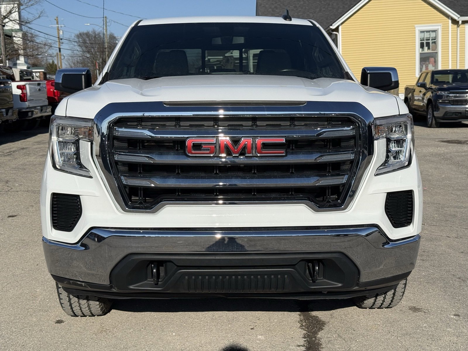 Used 2019 GMC Sierra 1500 SLE w/ SLE Value Package image 8