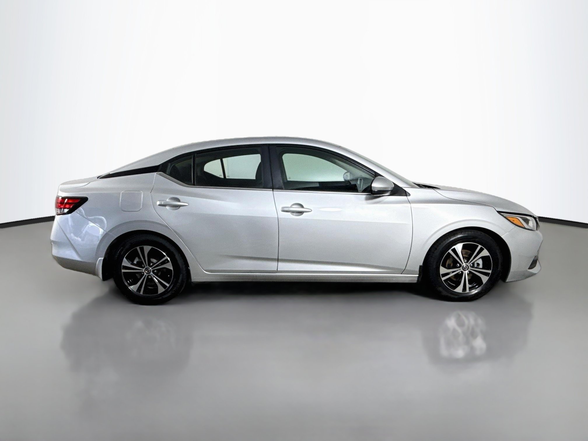 Used 2020 Nissan Sentra SV FWD image 11
