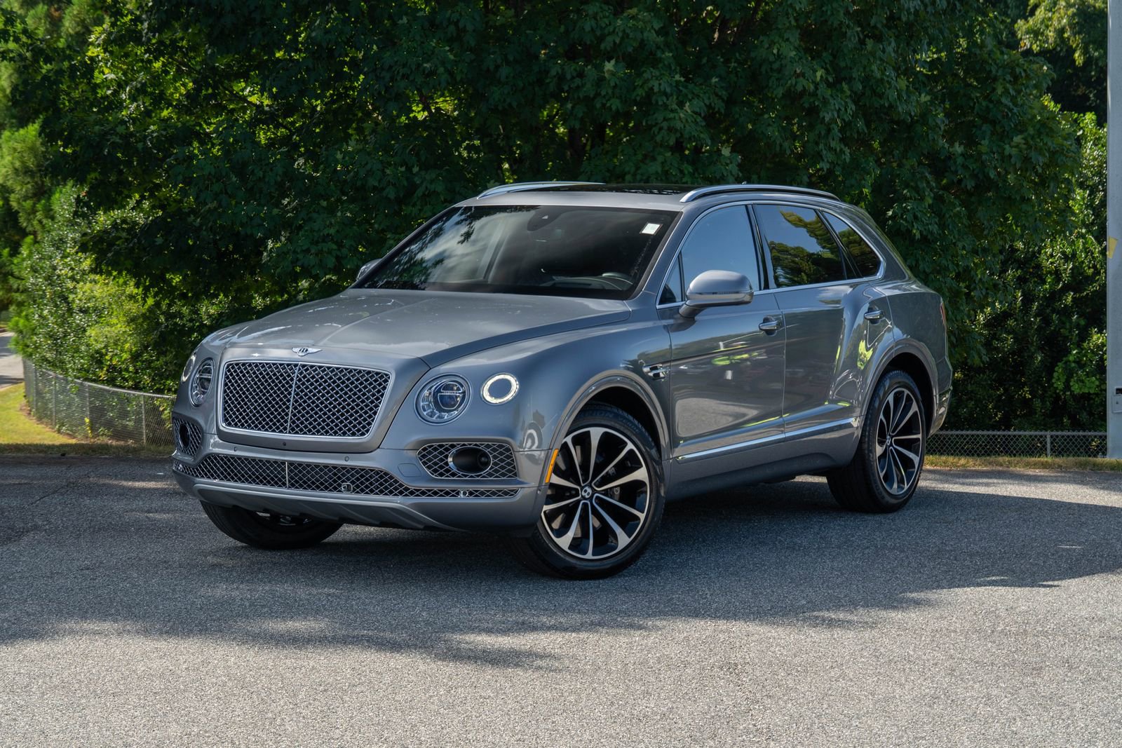 Used 2017 Bentley Bentayga