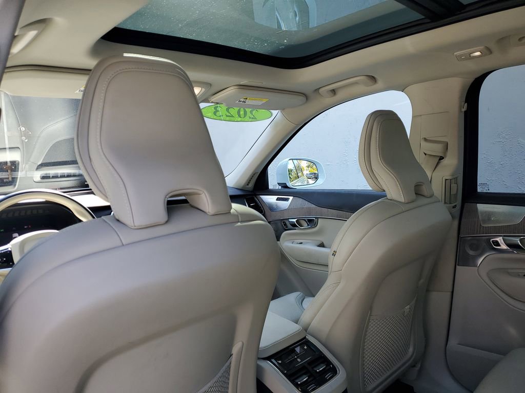 Used 2023 Volvo XC90 T8 Ultimate w/ Protection Package Premier image 12