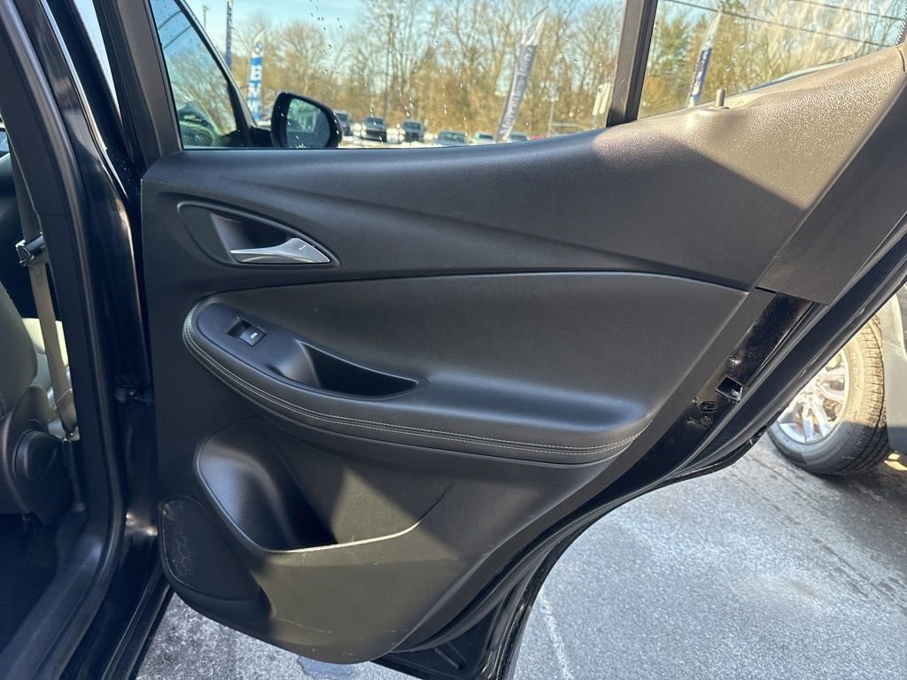 Used 2020 Buick Encore GX Preferred AWD/4WD image 24