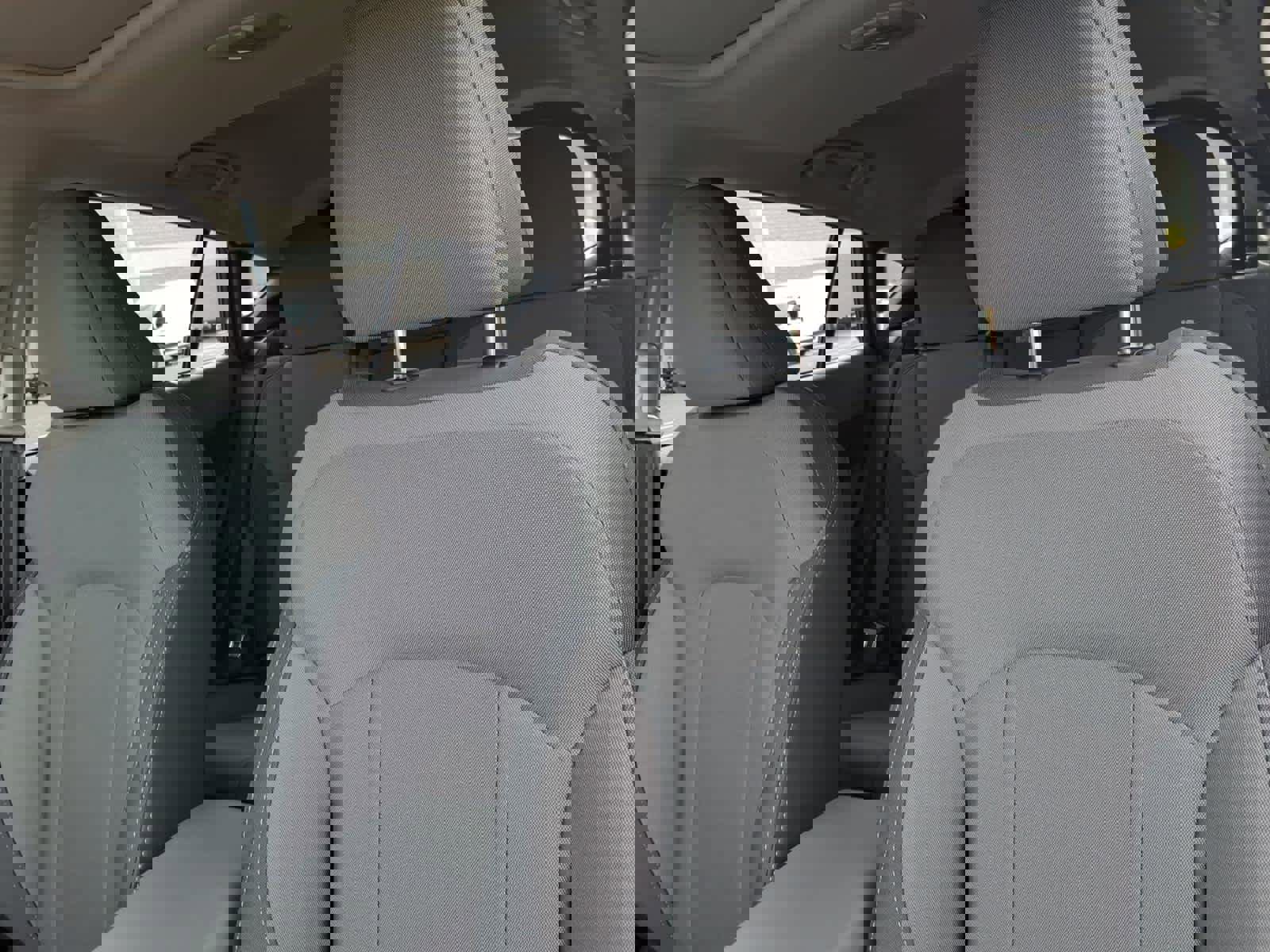 Certified 2025 Subaru Crosstrek 2.0i Premium image 27