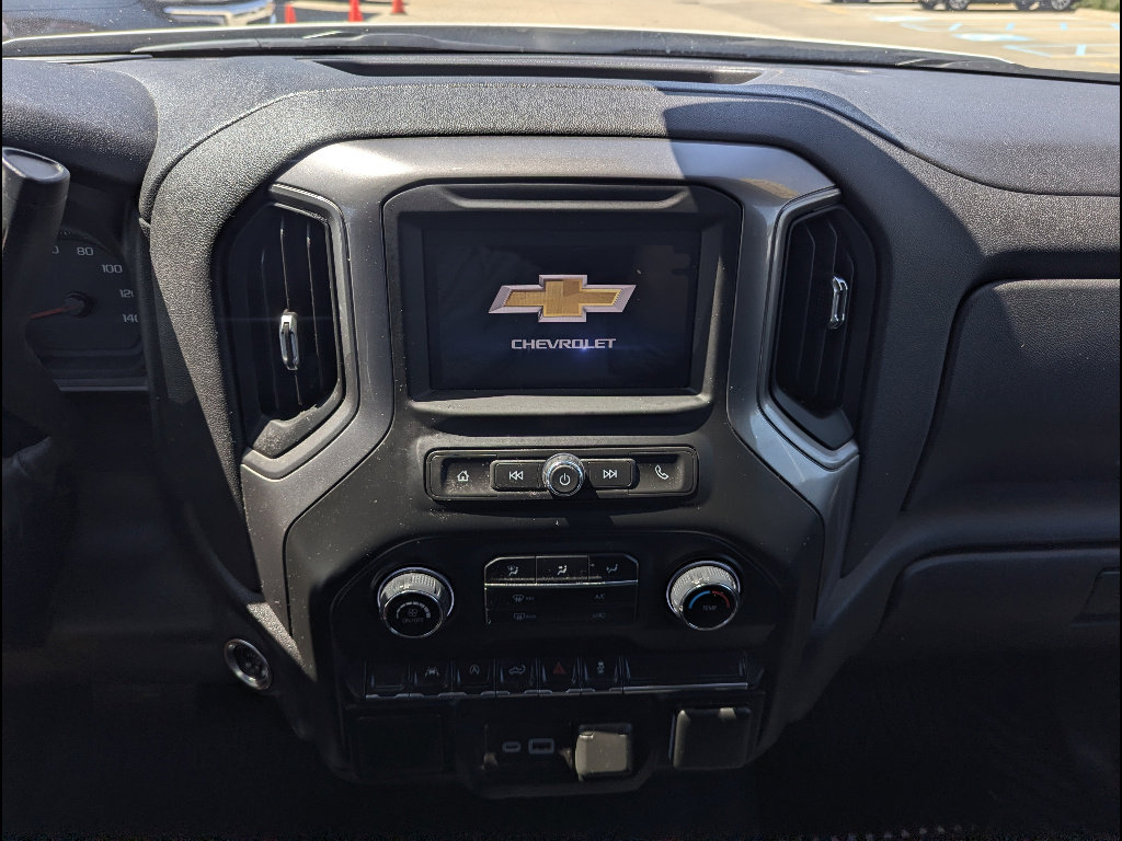 Used 2025 Chevrolet Silverado 1500 Custom AWD/4WD image 31