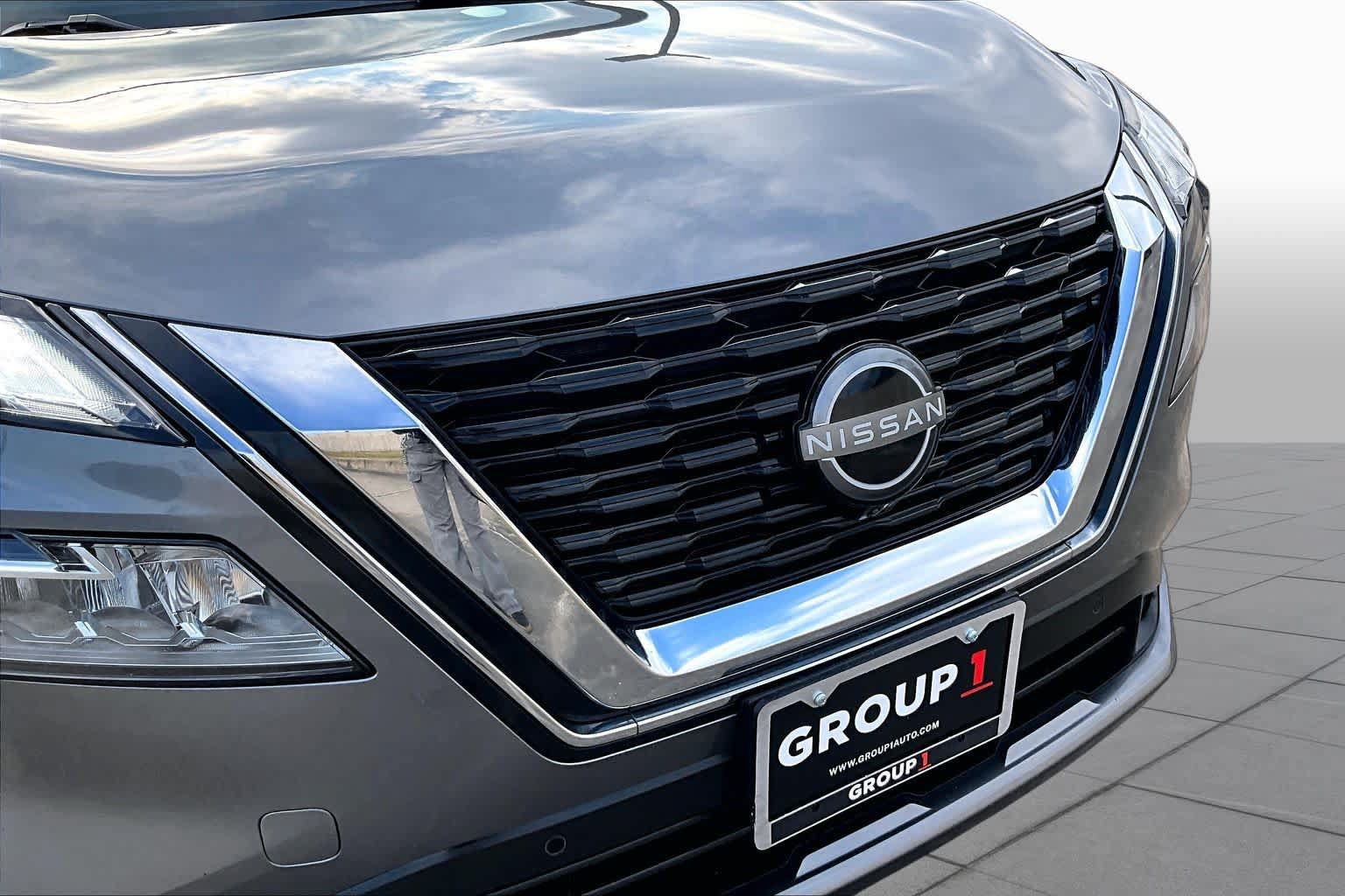 Certified 2023 Nissan Rogue SL w/ SL Premium Package FWD image 30