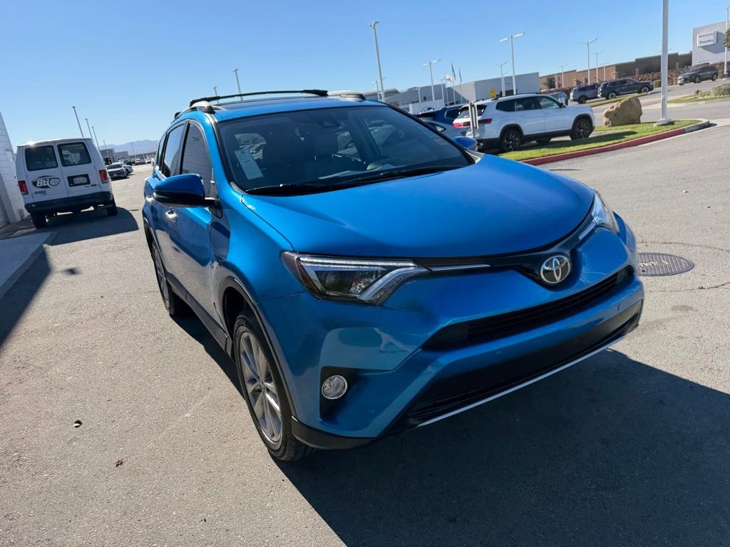 Used 2017 Toyota RAV4 Limited w/ Carpet Mat Package image 8