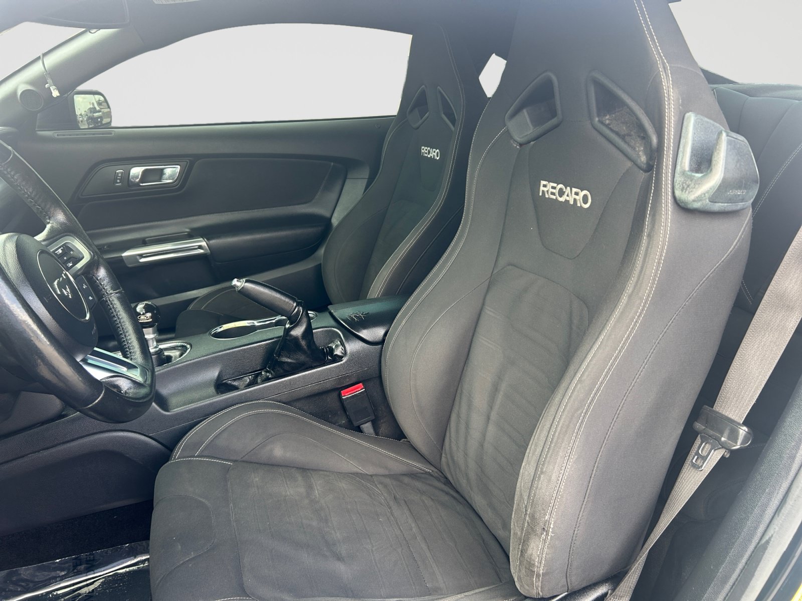 Used 2016 Ford Mustang GT w/ GT Performance Package RWD image 17