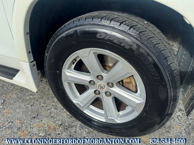 Used 2010 Toyota Highlander 4WD image 10