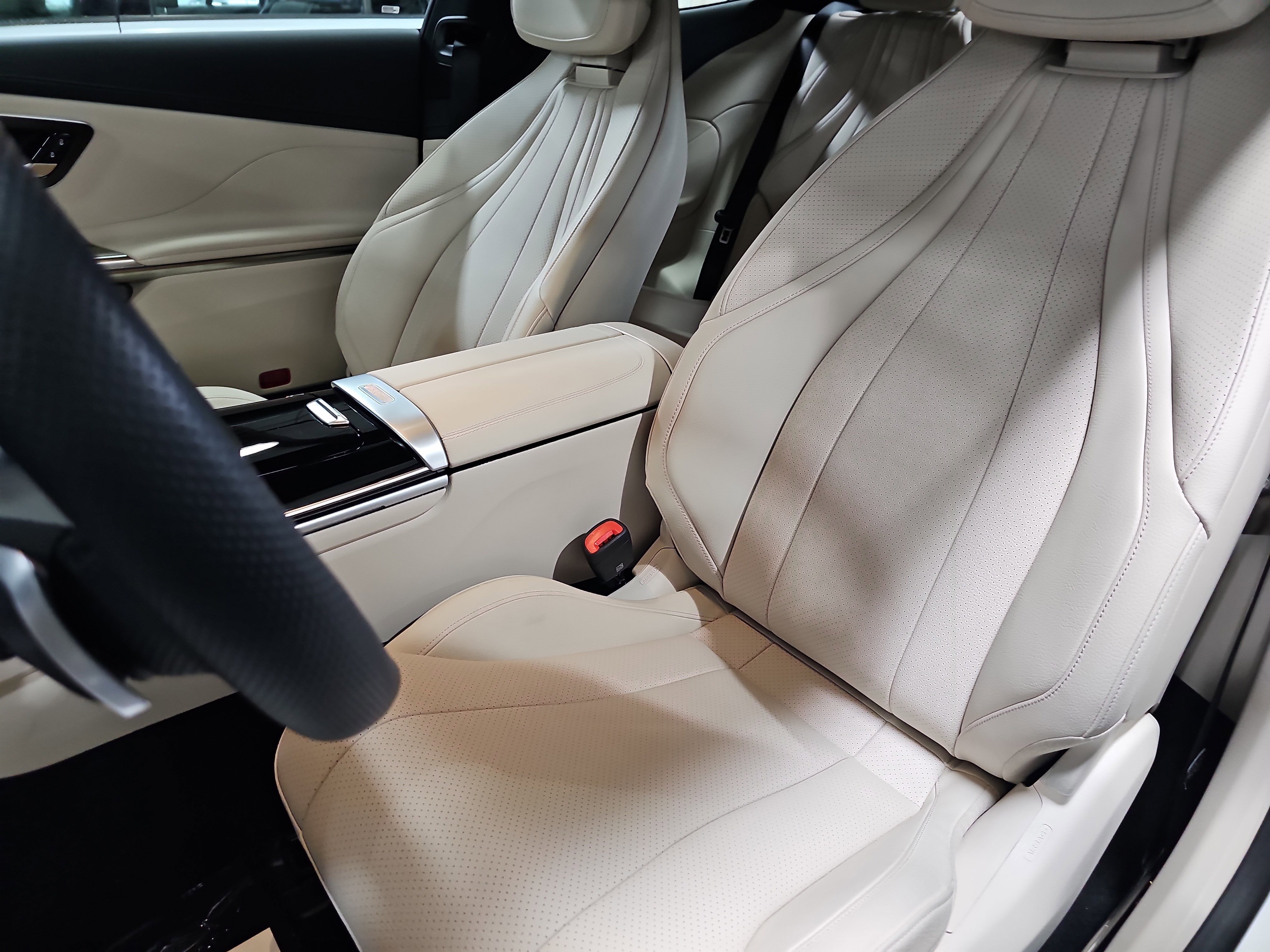 Certified 2026 Mercedes-Benz CLE 300 4MATIC Coupe image 17