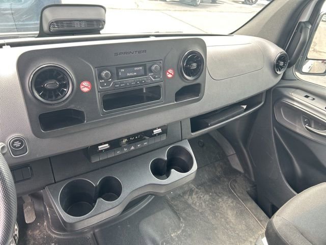 Used 2025 Mercedes-Benz Sprinter 2500 image 11