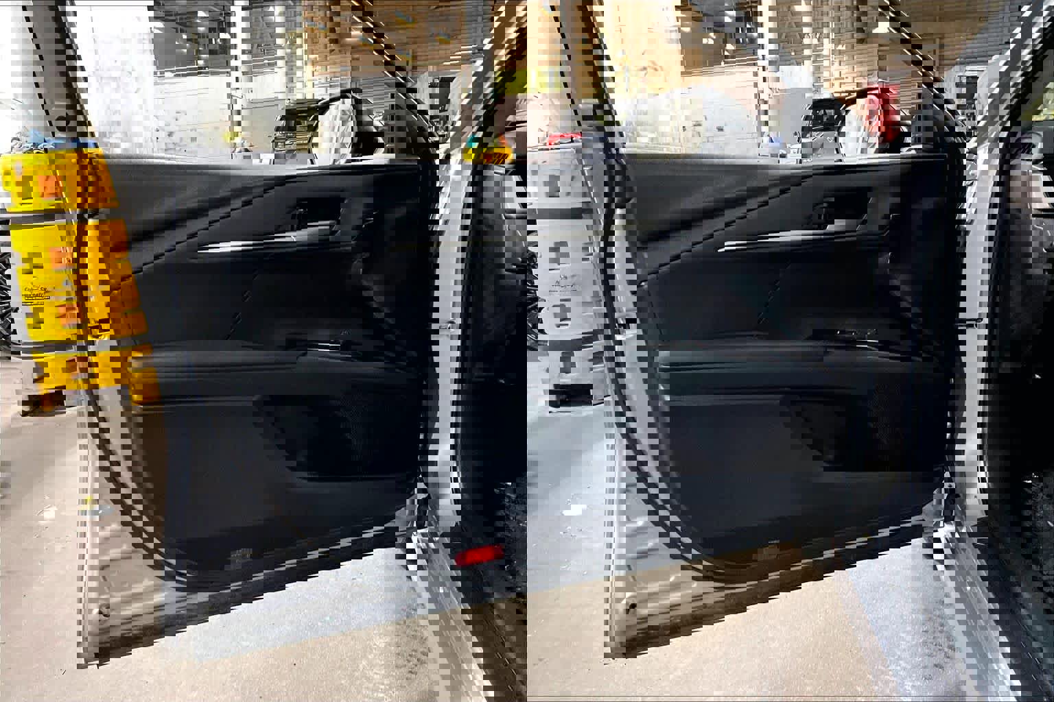 Used 2025 Toyota Camry LE image 22