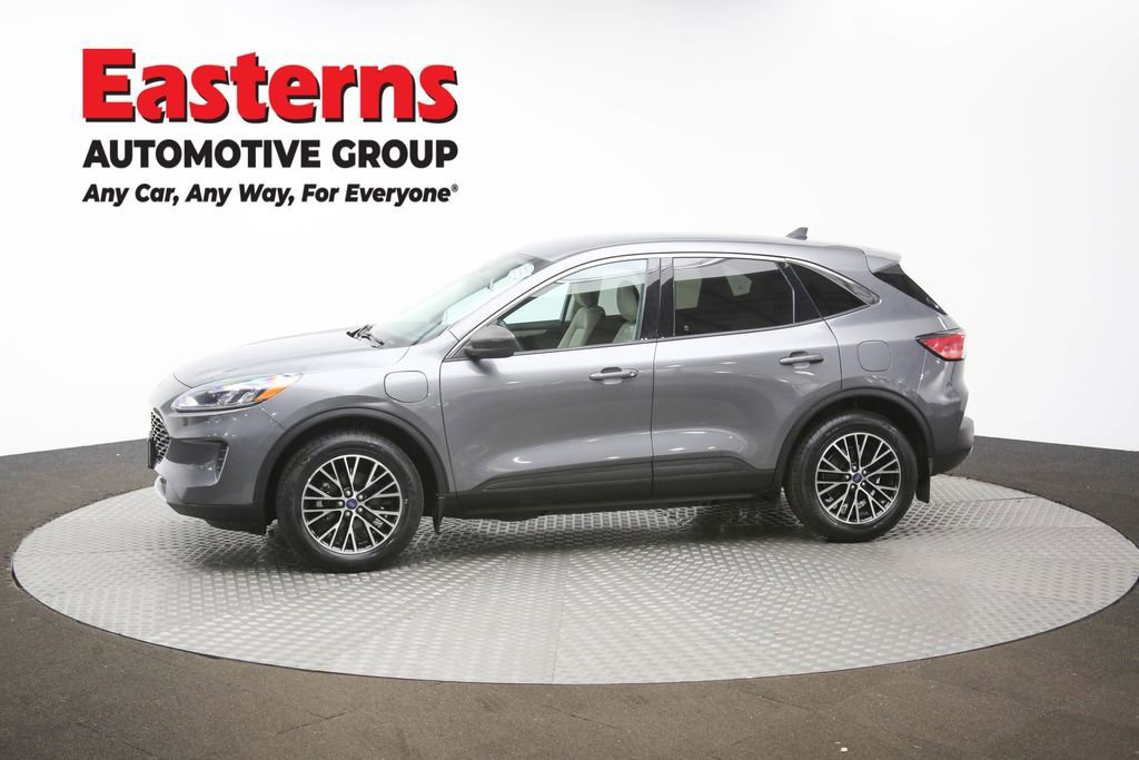 Used 2022 Ford Escape SE w/ Cold Weather Package image 56