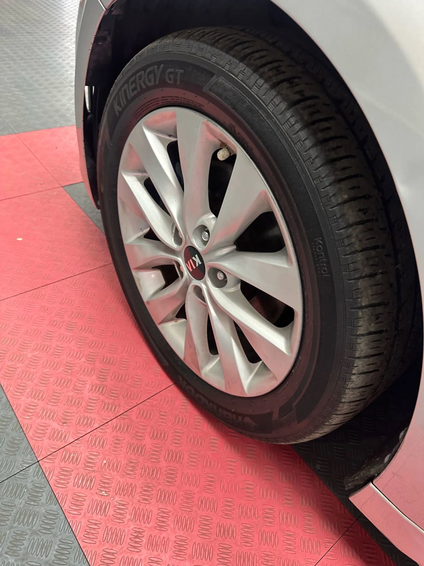 Used 2016 Kia Optima EX w/ Premium Package image 32