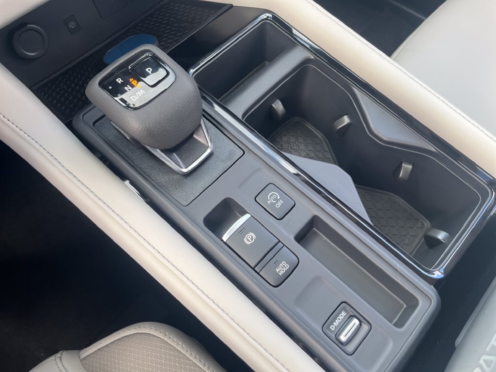 New 2026 Nissan Pathfinder SL FWD image 19