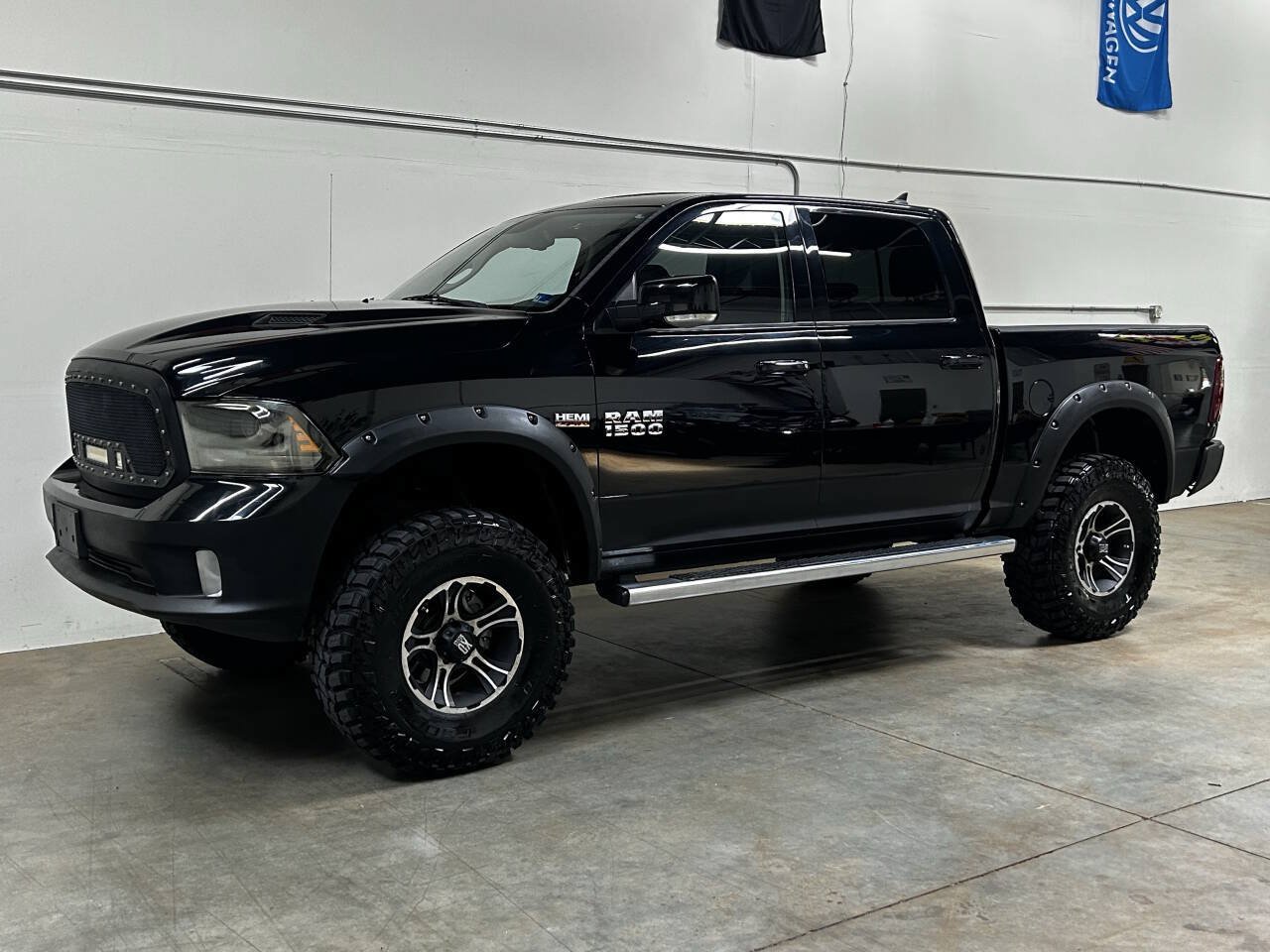 Used 2013 RAM 1500 Sport w/ Sport Premium Group AWD/4WD image 3