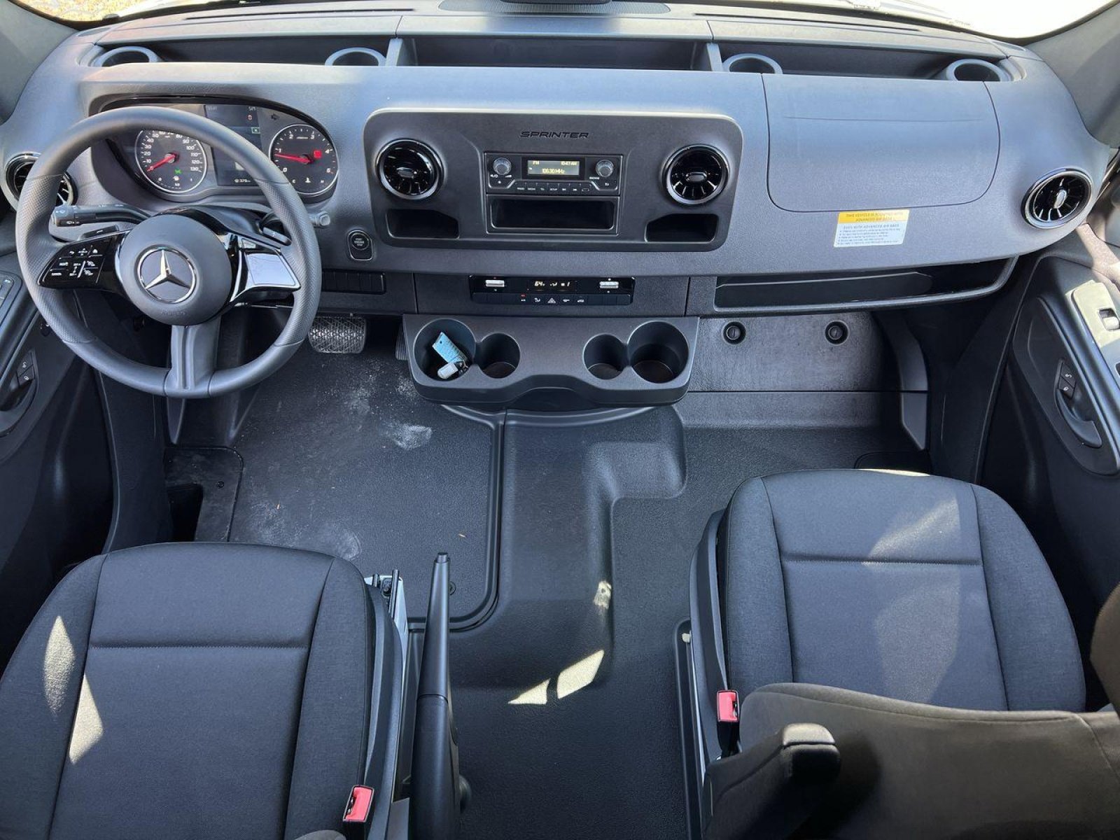 New 2025 Mercedes-Benz Sprinter 2500 image 21