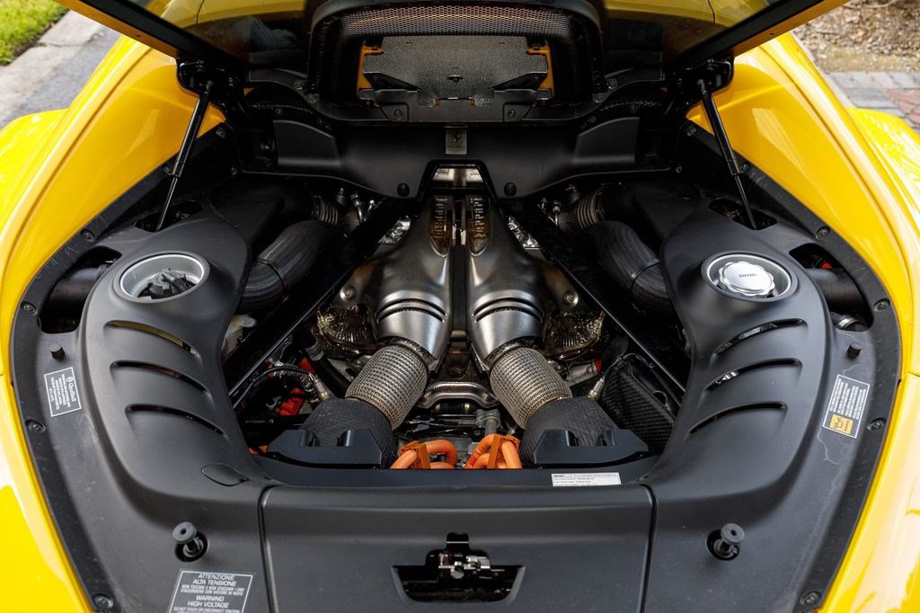 Used 2024 Ferrari 296 GTB RWD image 17