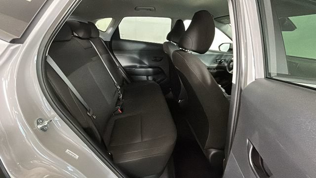 Certified 2025 Hyundai Kona SEL FWD image 29