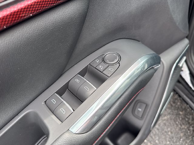 Used 2024 Chevrolet Traverse RS AWD/4WD image 11
