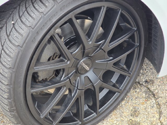 Used 2020 Jaguar XE S AWD/4WD image 23