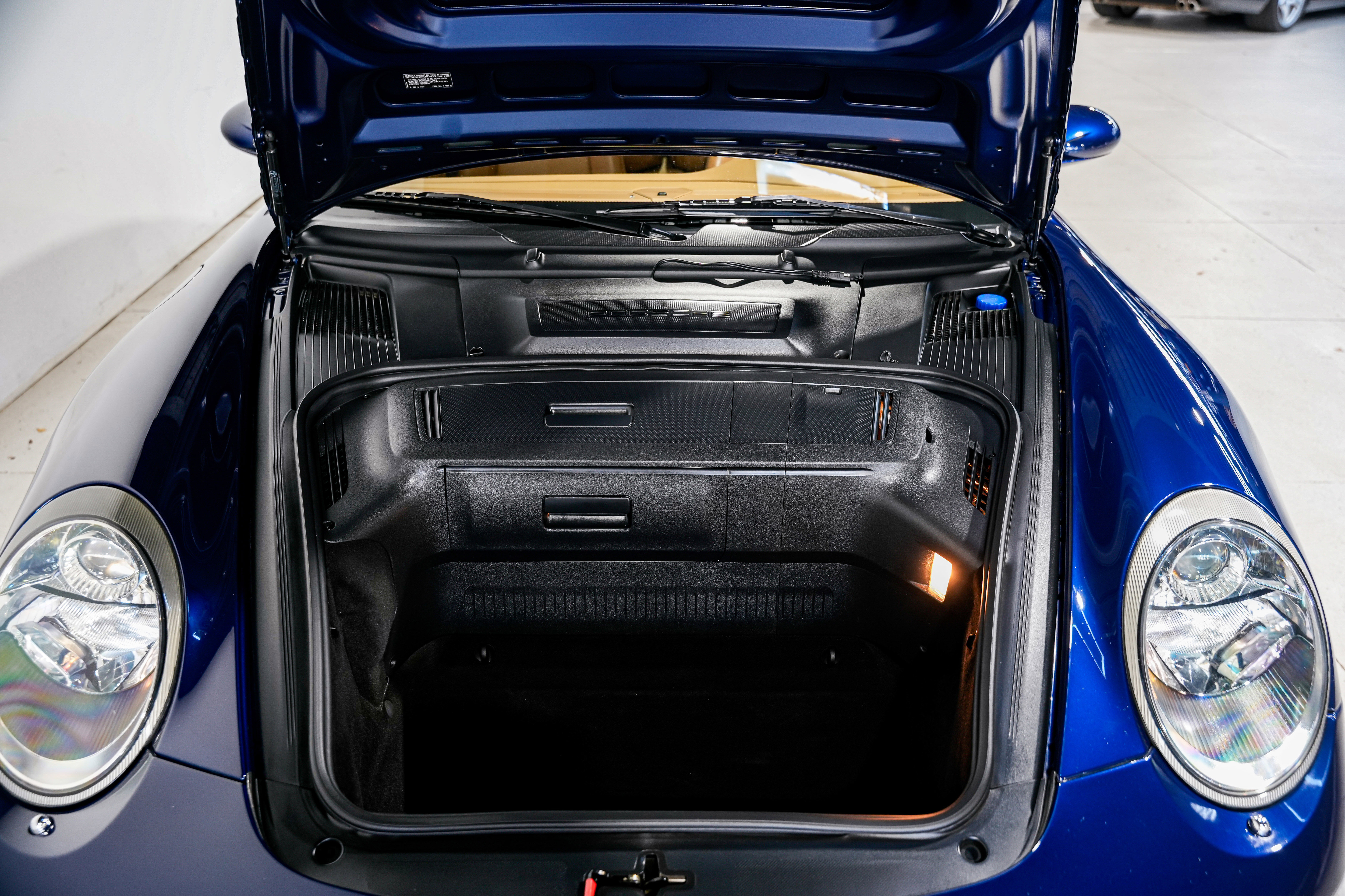 Used 2006 Porsche 911 Carrera S image 39