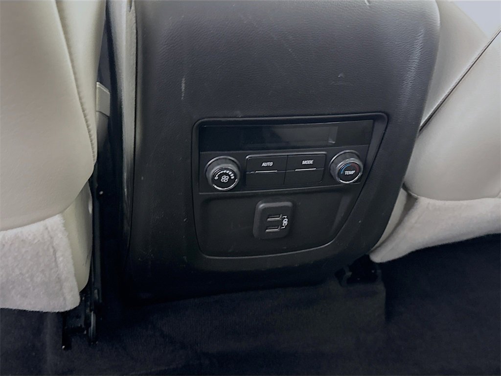 Used 2023 Buick Enclave Essence w/ Experience Buick Package image 28