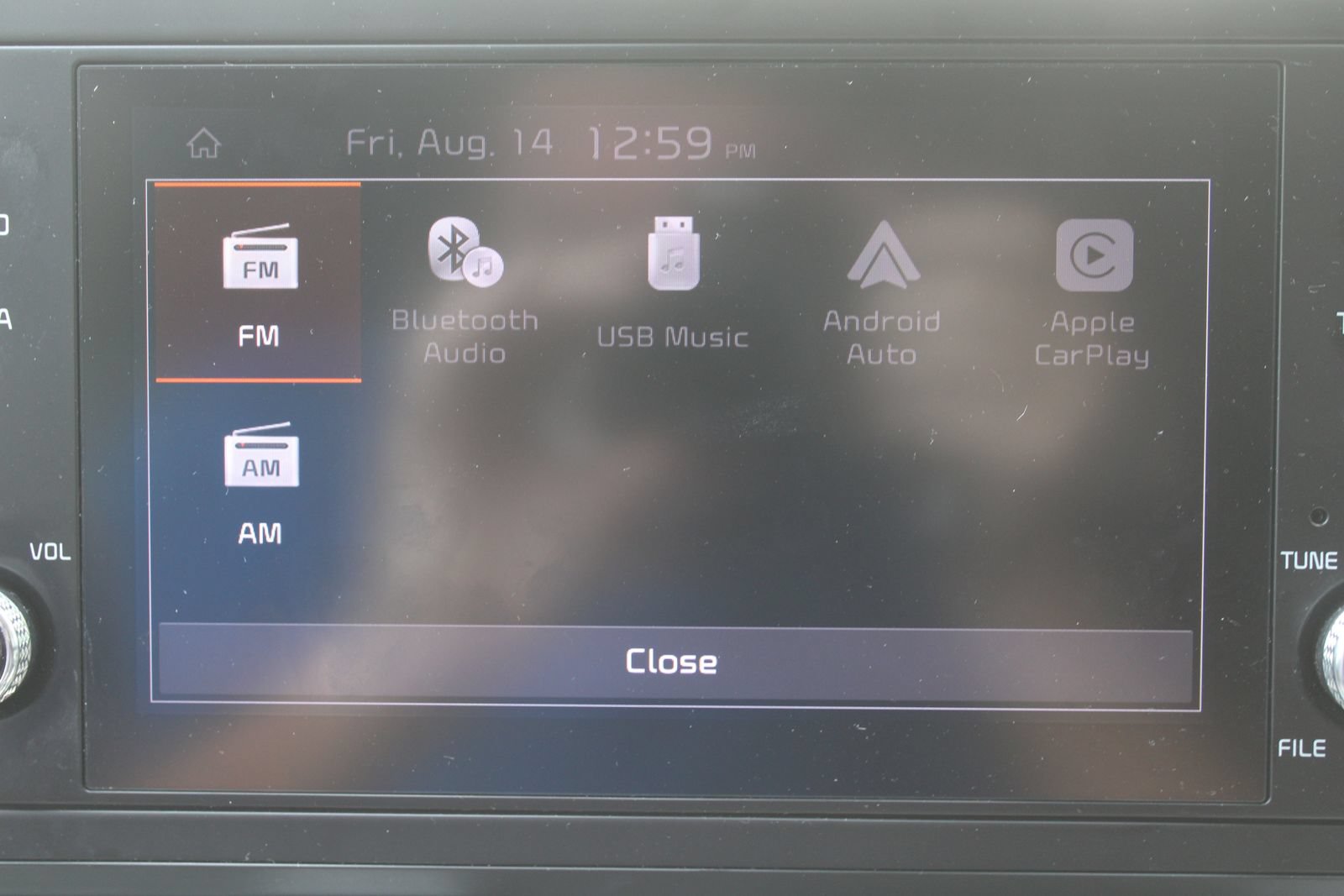 Used 2024 Kia Carnival LX FWD image 53