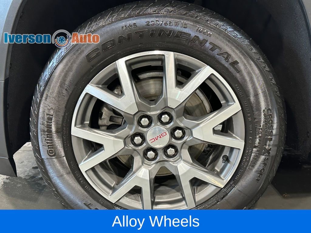 Used 2023 GMC Acadia SLE w/ Driver Convenience Package image 11