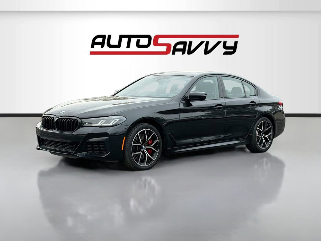 Used 2023 BMW 540i w/ M Sport Package image 3
