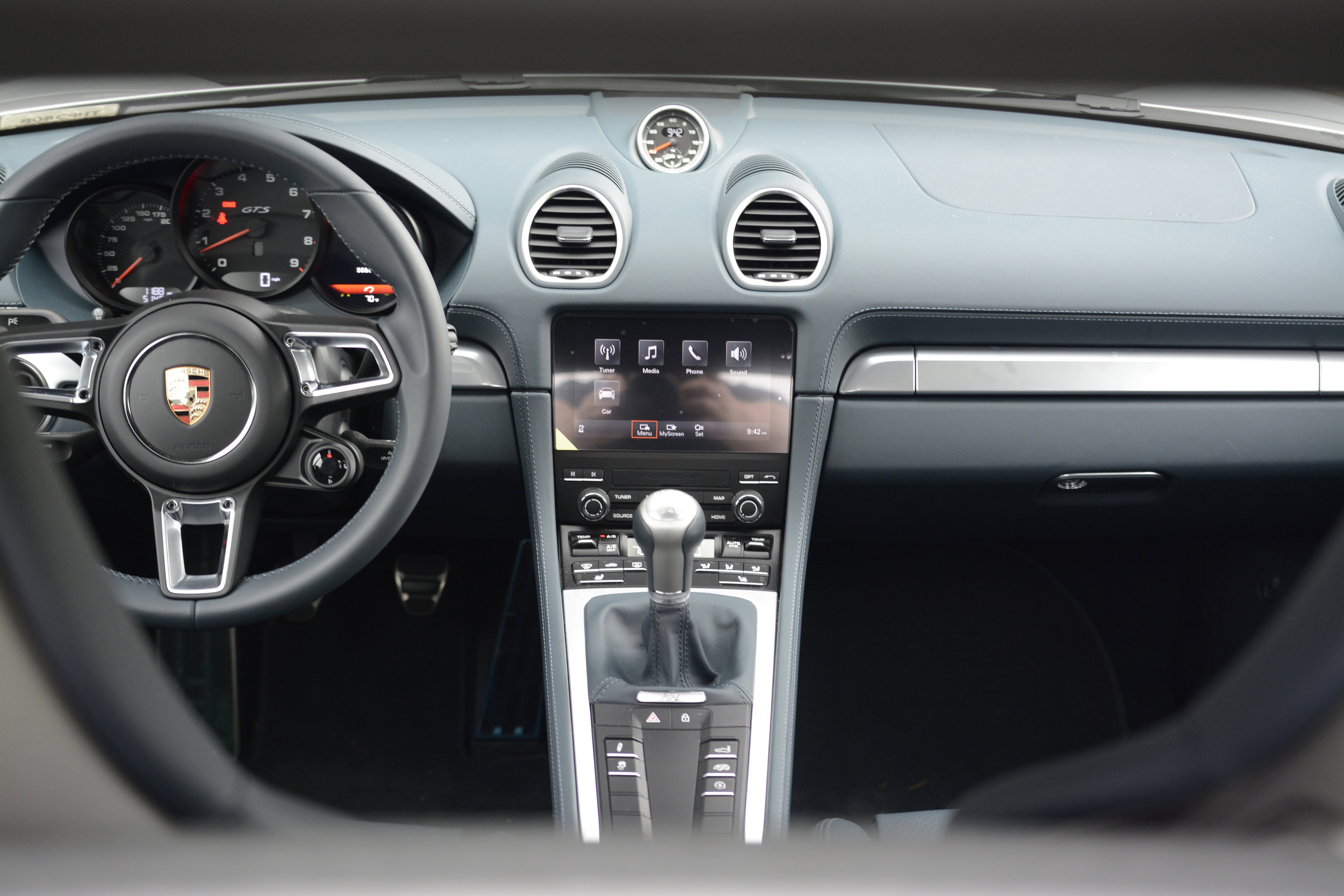Certified 2025 Porsche 718 Cayman GTS RWD image 20