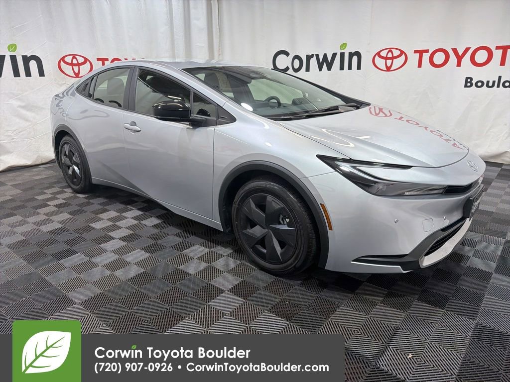 Used 2026 Toyota Prius Plug-In Hybrid image 1