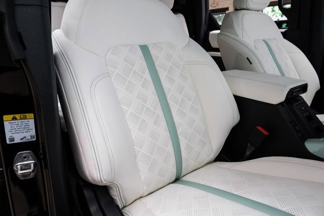 Used 2025 Ford Bronco Heritage Edition image 19