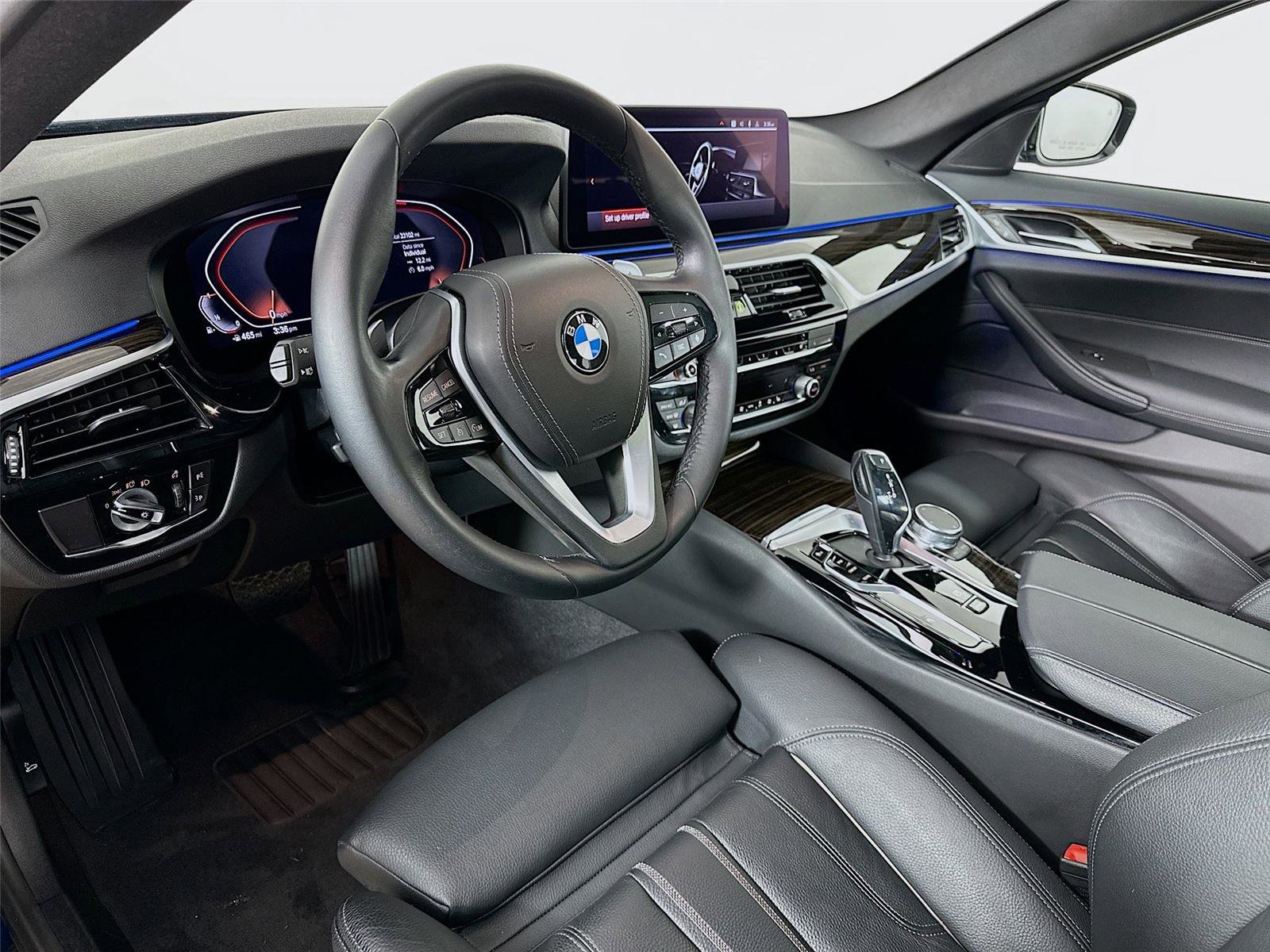 Certified 2023 BMW 530i xDrive w/ Convenience Package image 9