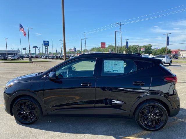 New 2027 Chevrolet Bolt RS w/ Technology Package FWD image 11