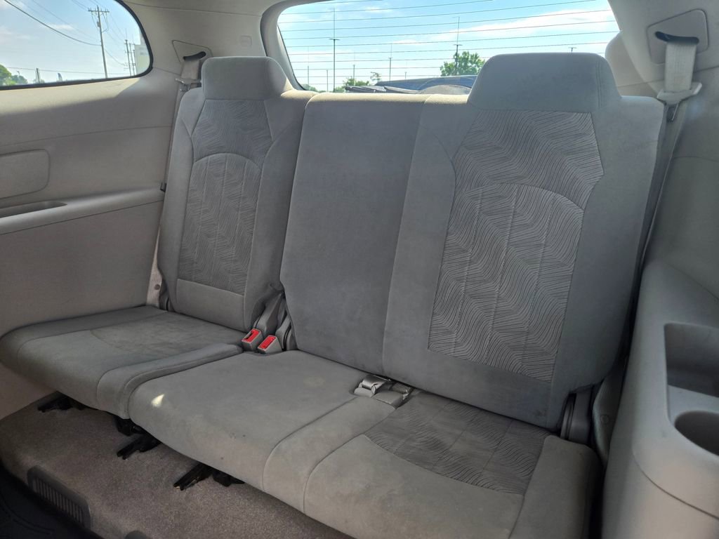 Used 2017 Buick Enclave Convenience FWD image 9