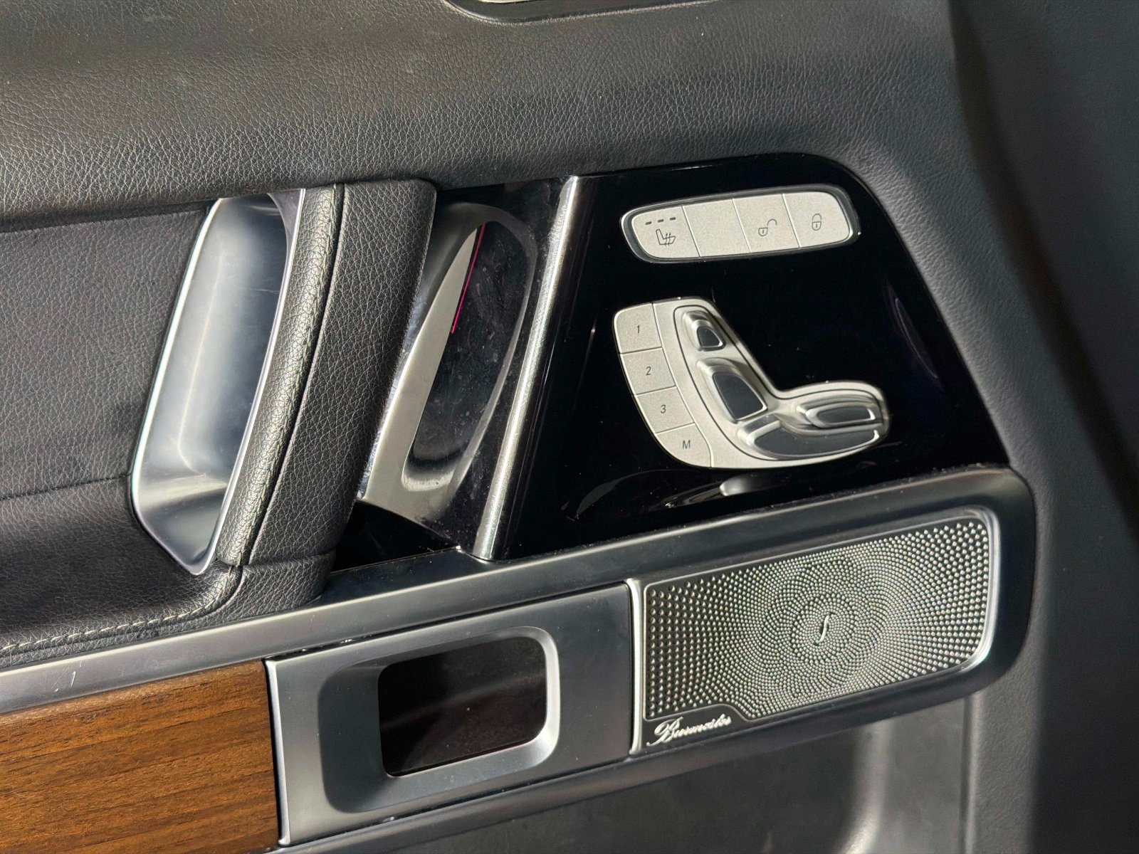 Used 2024 Mercedes-Benz G 550 image 36