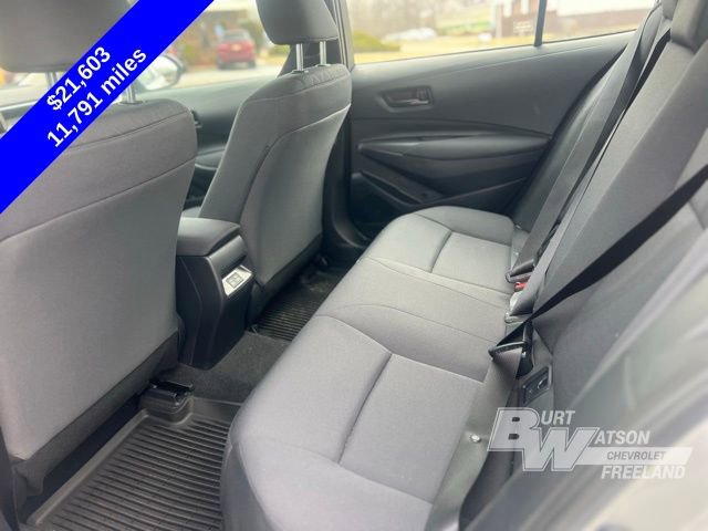 Used 2025 Toyota Corolla LE image 25