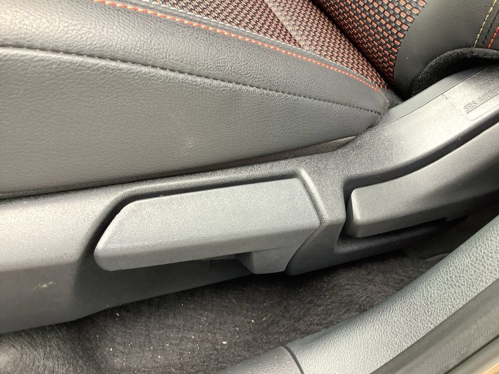 New 2026 Nissan Kicks SR w/ Cold Weather Package AWD/4WD image 25